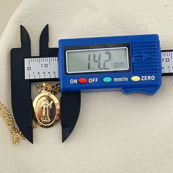 18k Gold Filled Divine Child Necklace - Picture 6 of 8